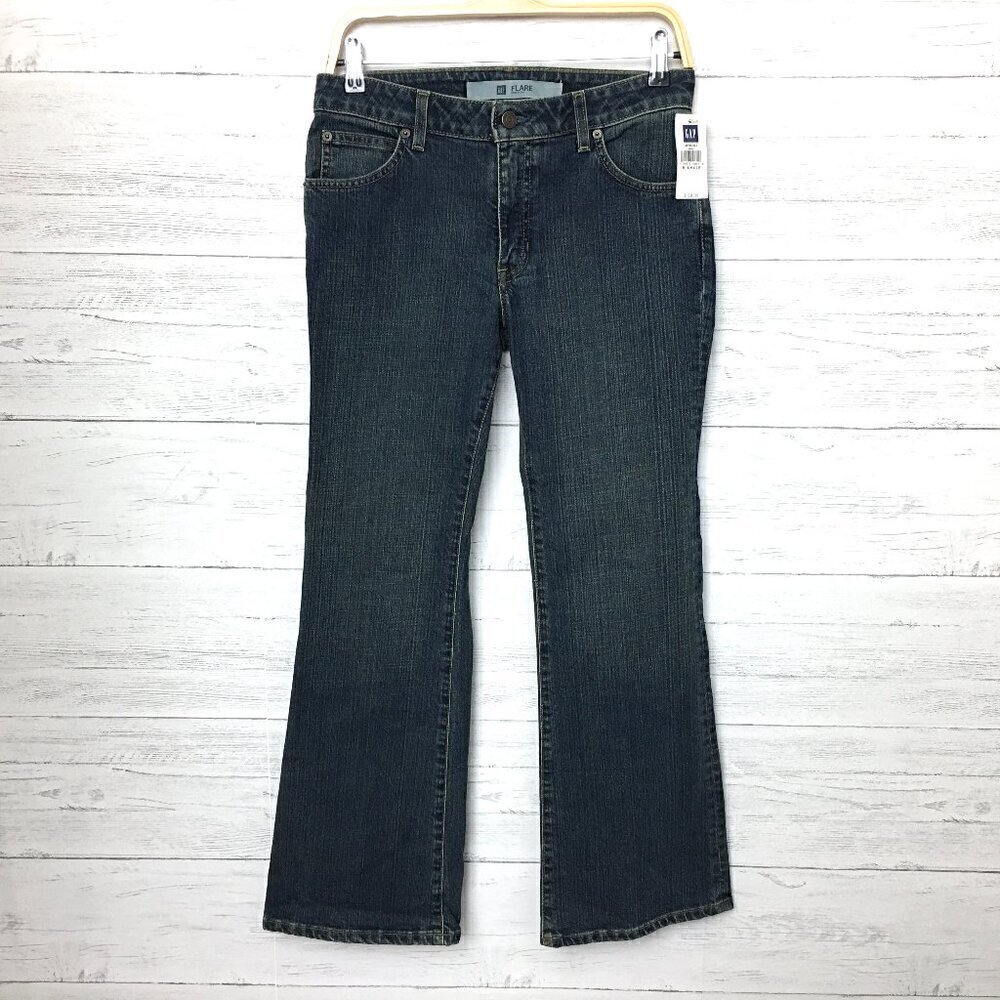 NEW Gap Women's Jeans Flare Leg Medium Wash Stretch size 6 length 29"